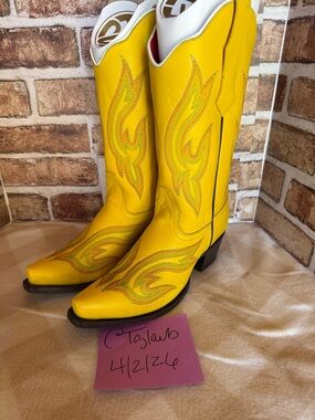 psychedelic yellow planet cowboy boots 9